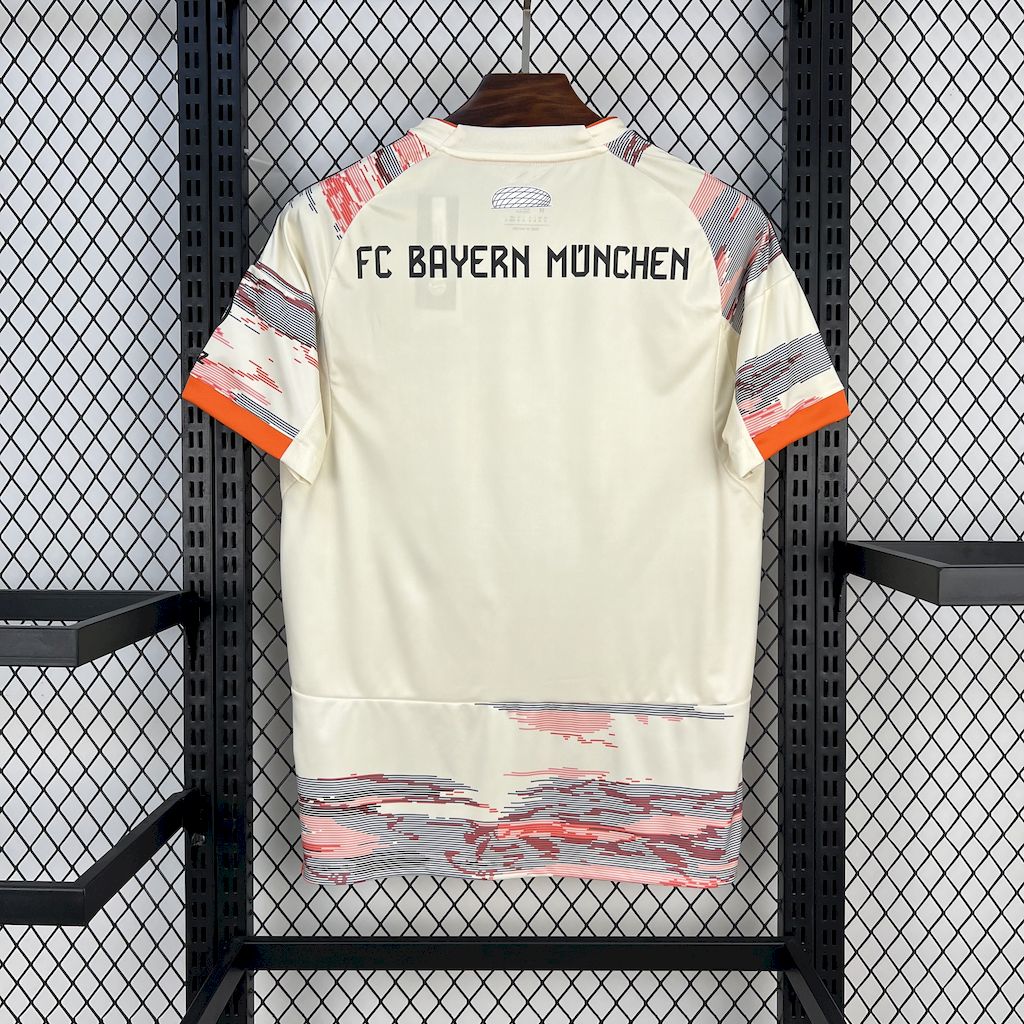 Bayern Munich home 2024-25