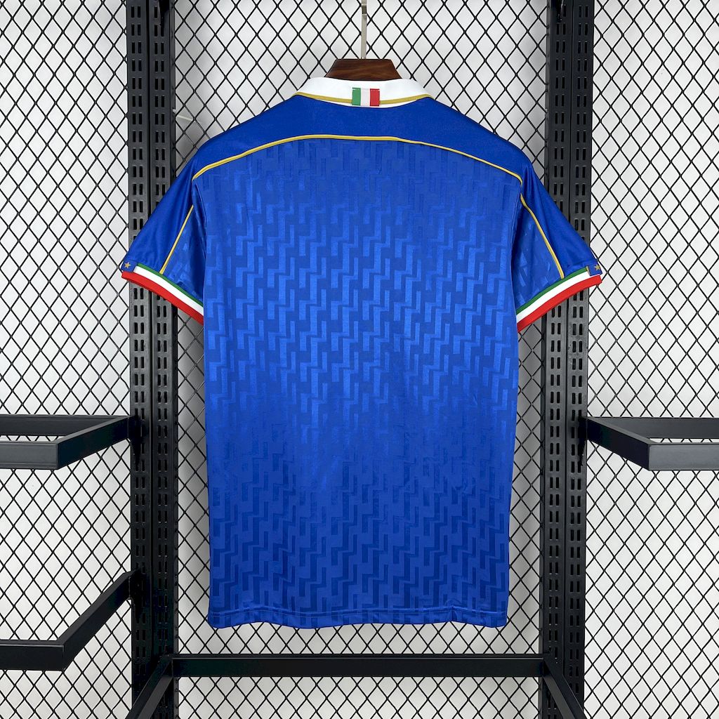 Italy retro 2006 soccer jersey