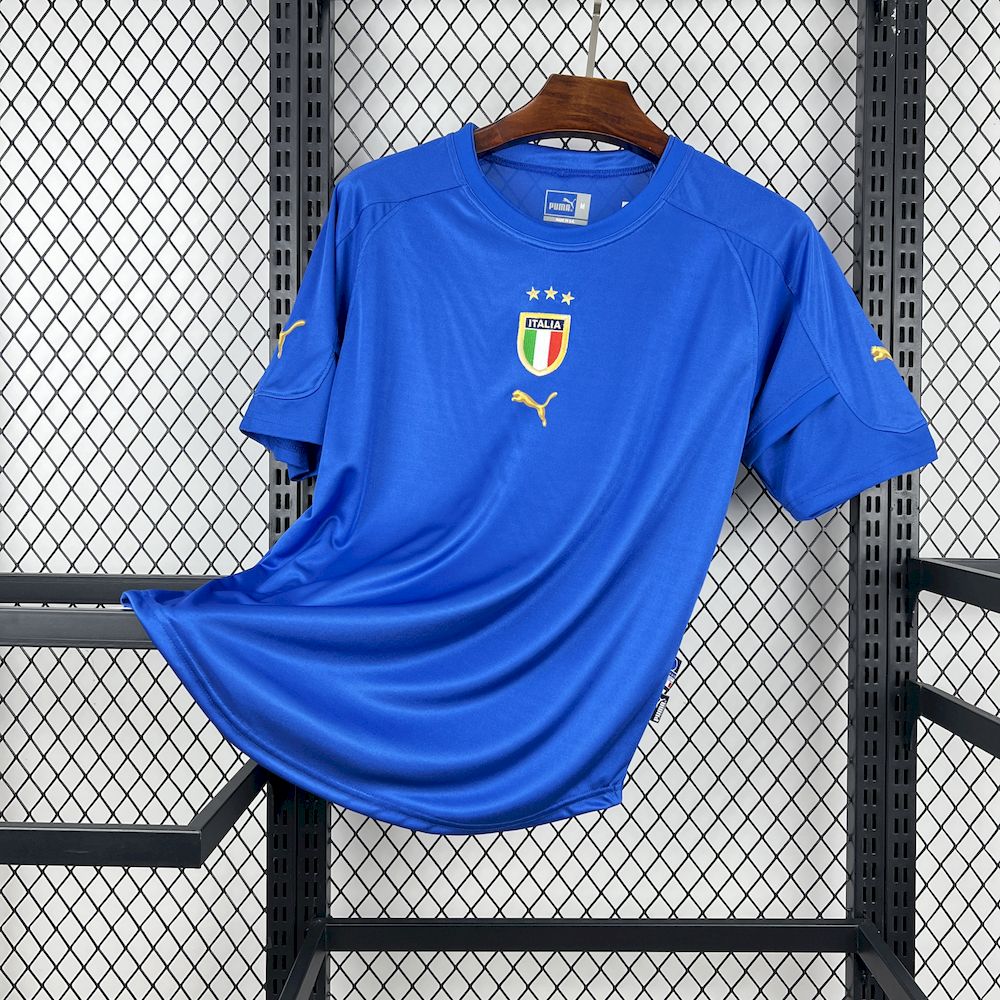 Italy retro 2006 soccer jersey