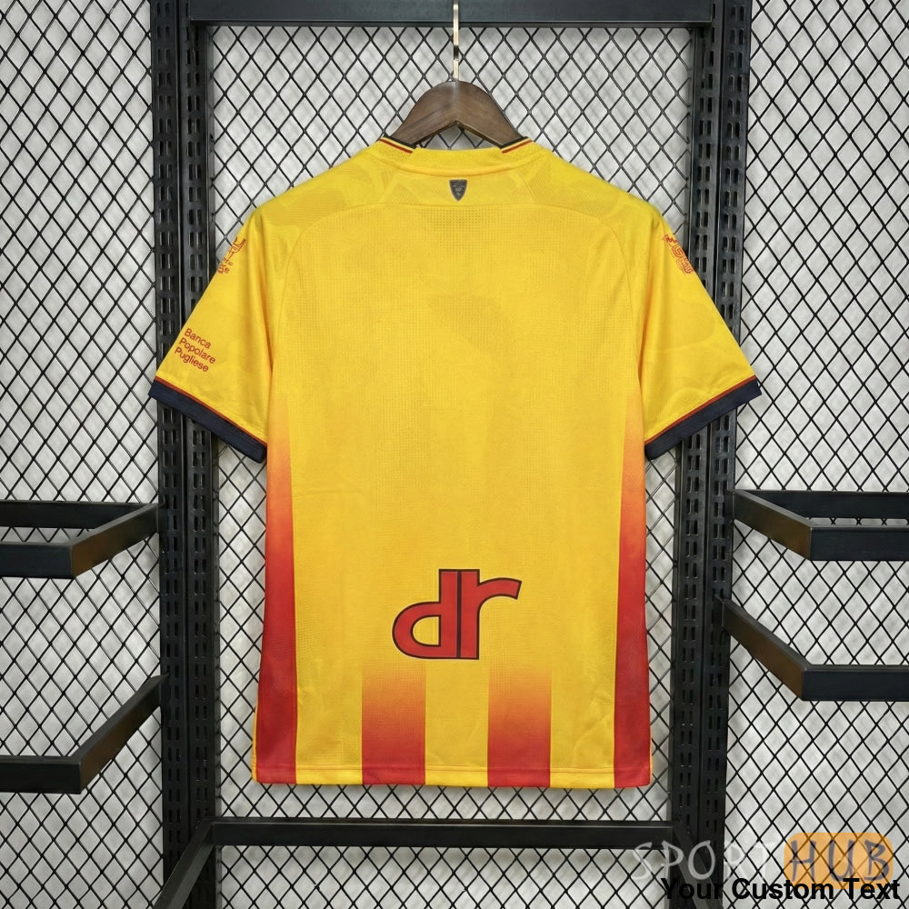 חולצת כדוגל לאצה בית 2025/26 - עומרי גנדלמן