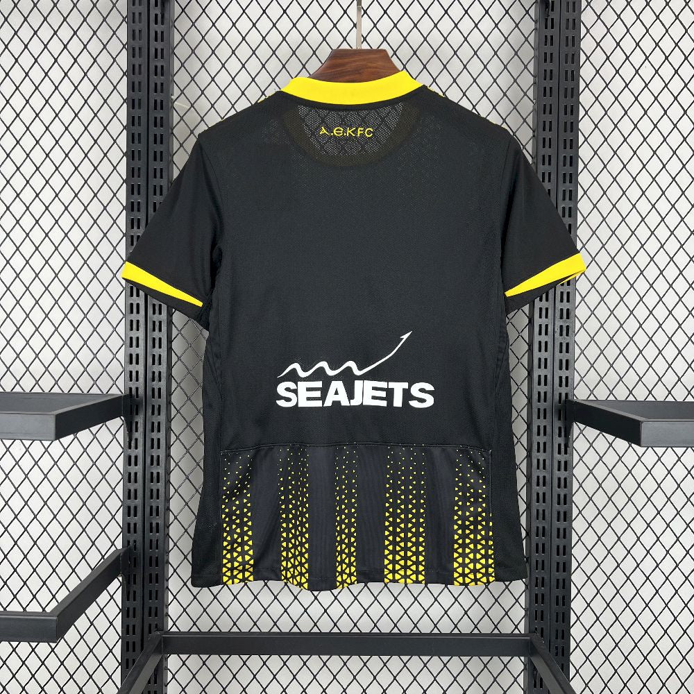 2024-25 Aberdeen Away Football Shirt