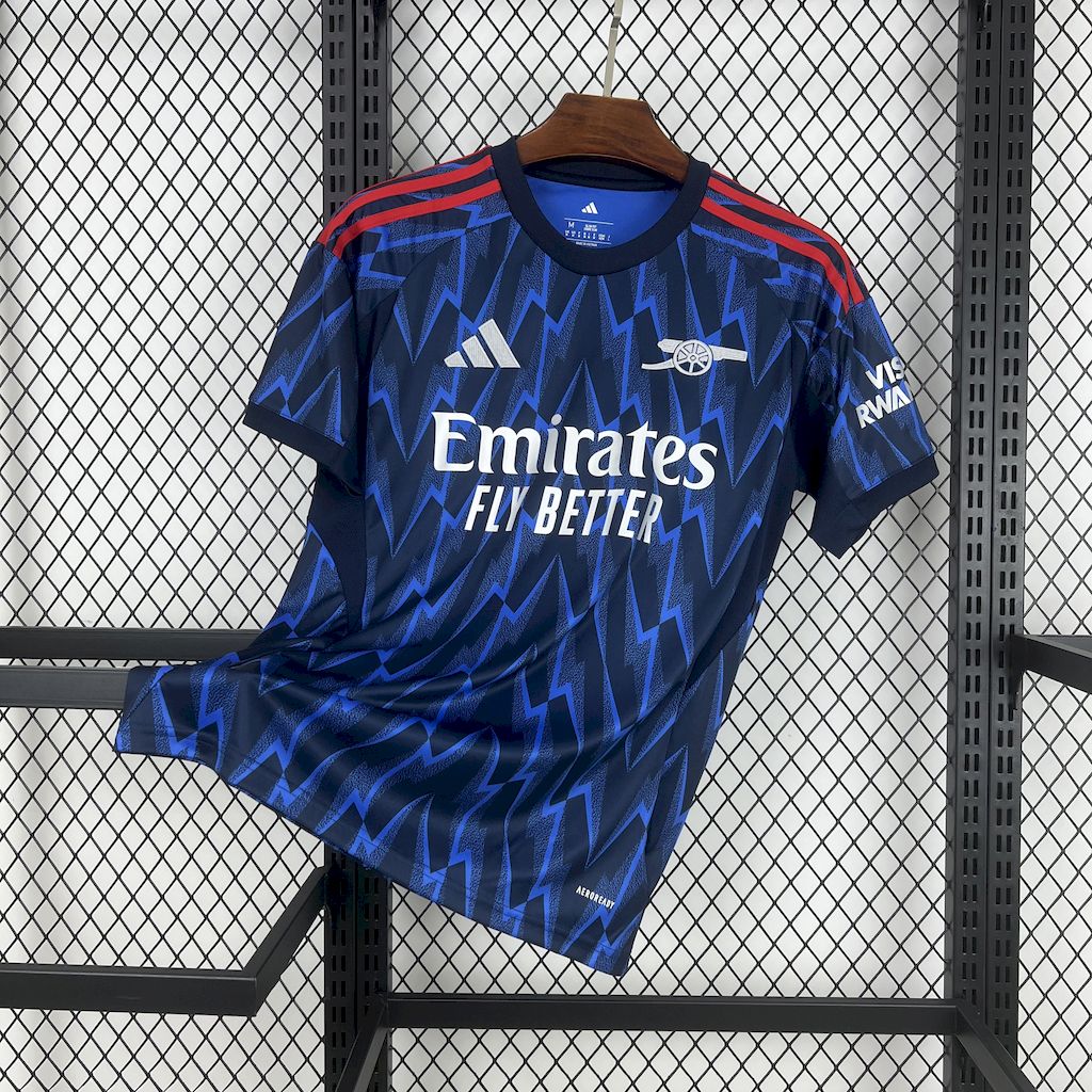 Arsenal home football shirt 2024-25