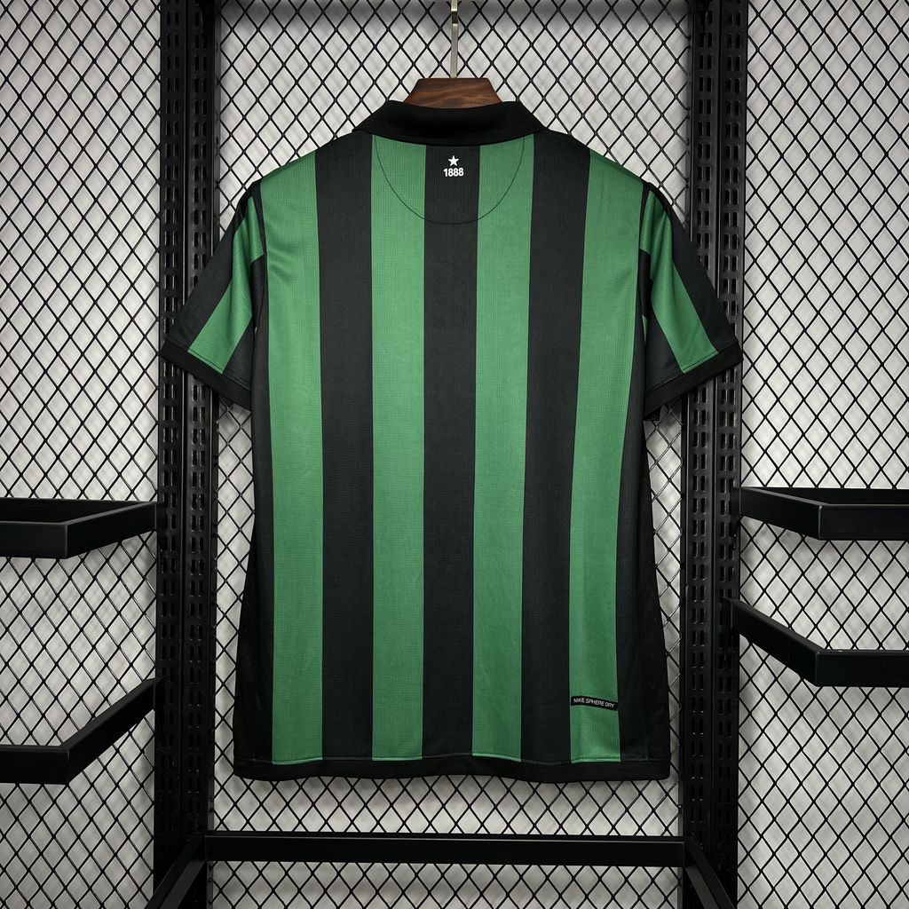 Retro Celtic 2006 football shirt