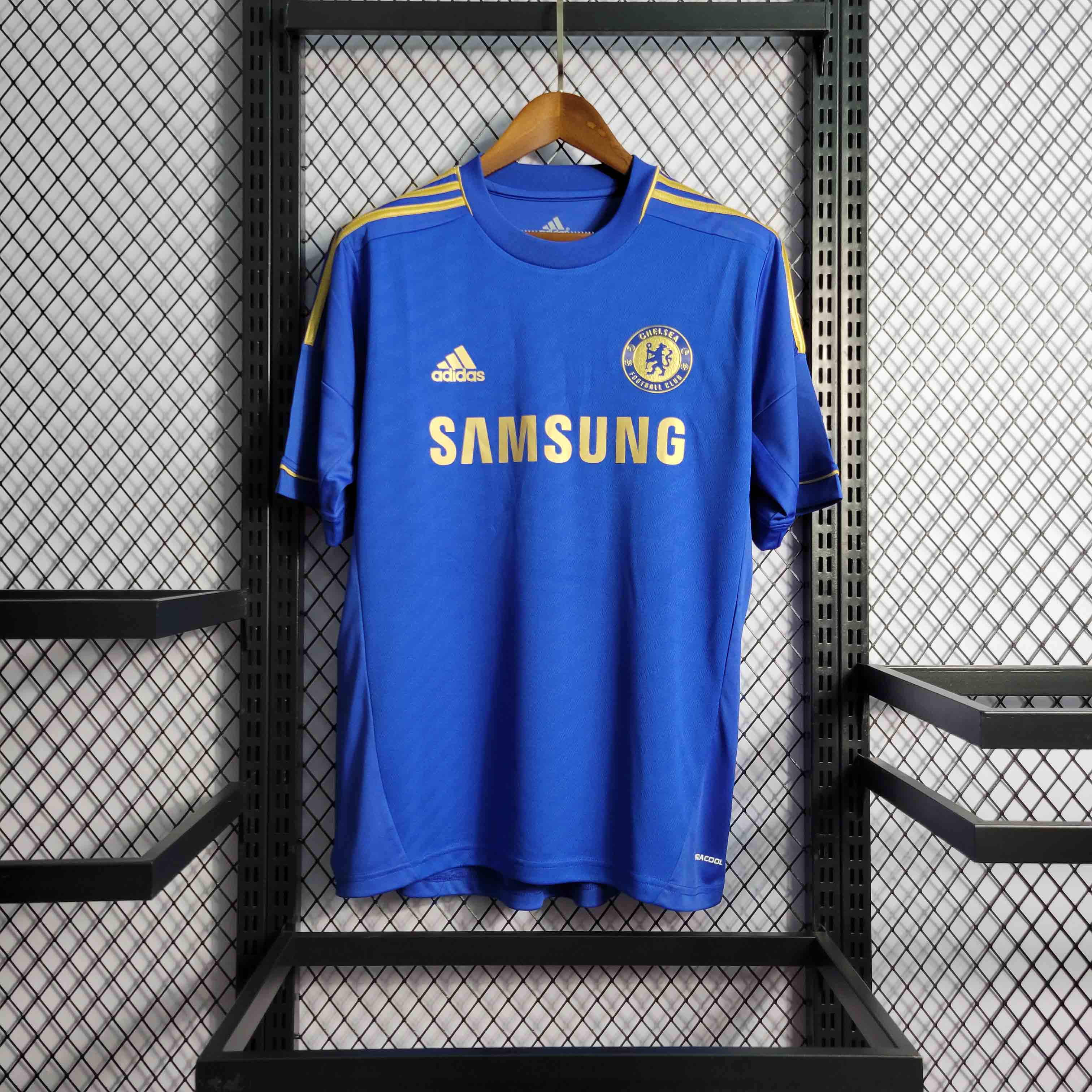 2005 Chelsea Retro Football Shirt