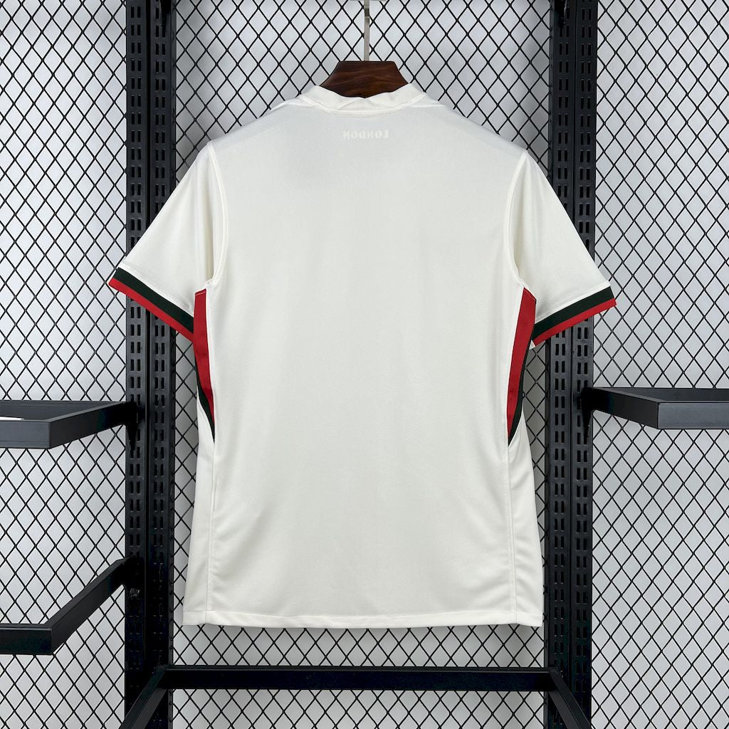 Chelsea football shirt 2024-25