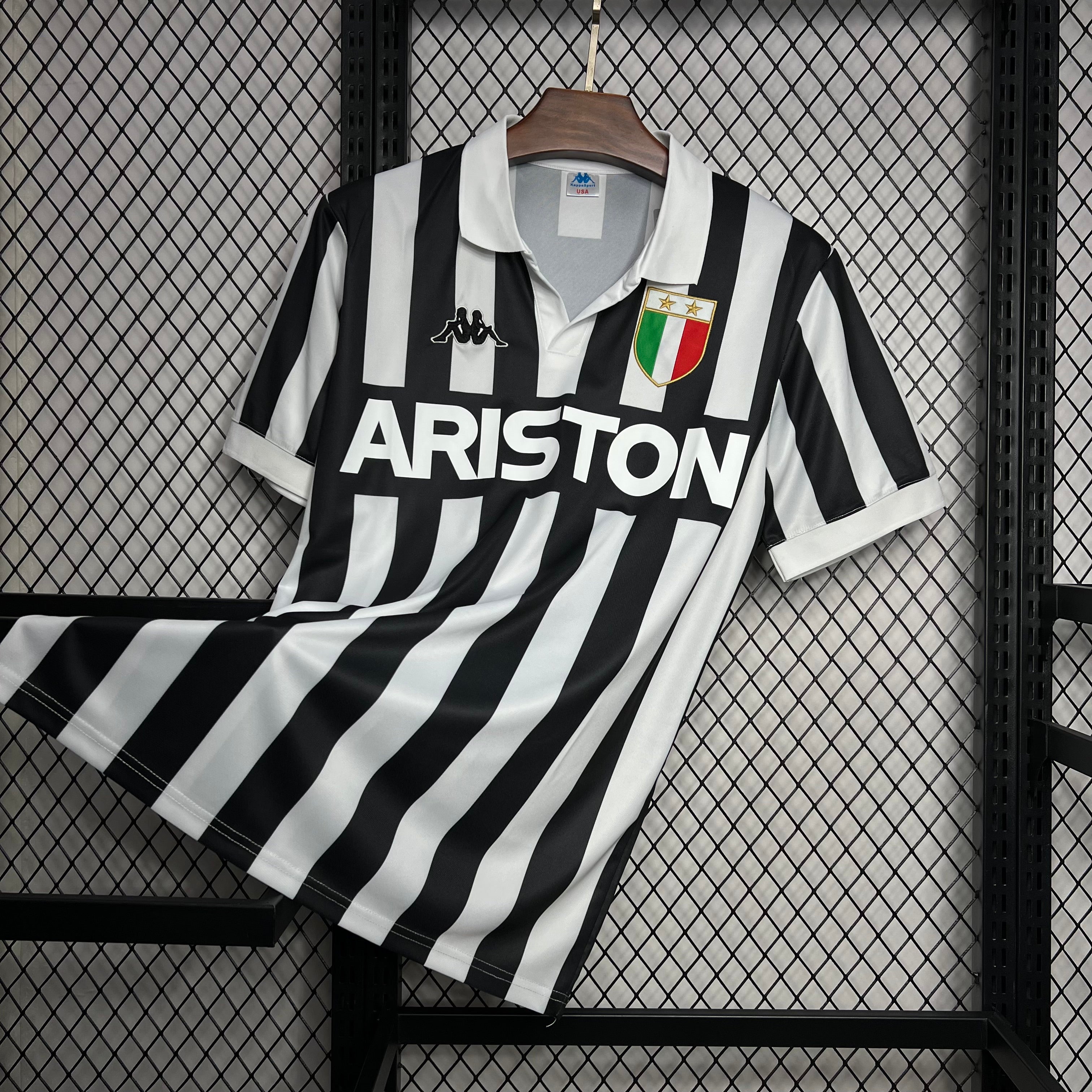 Juventus flag shirt retro 1984