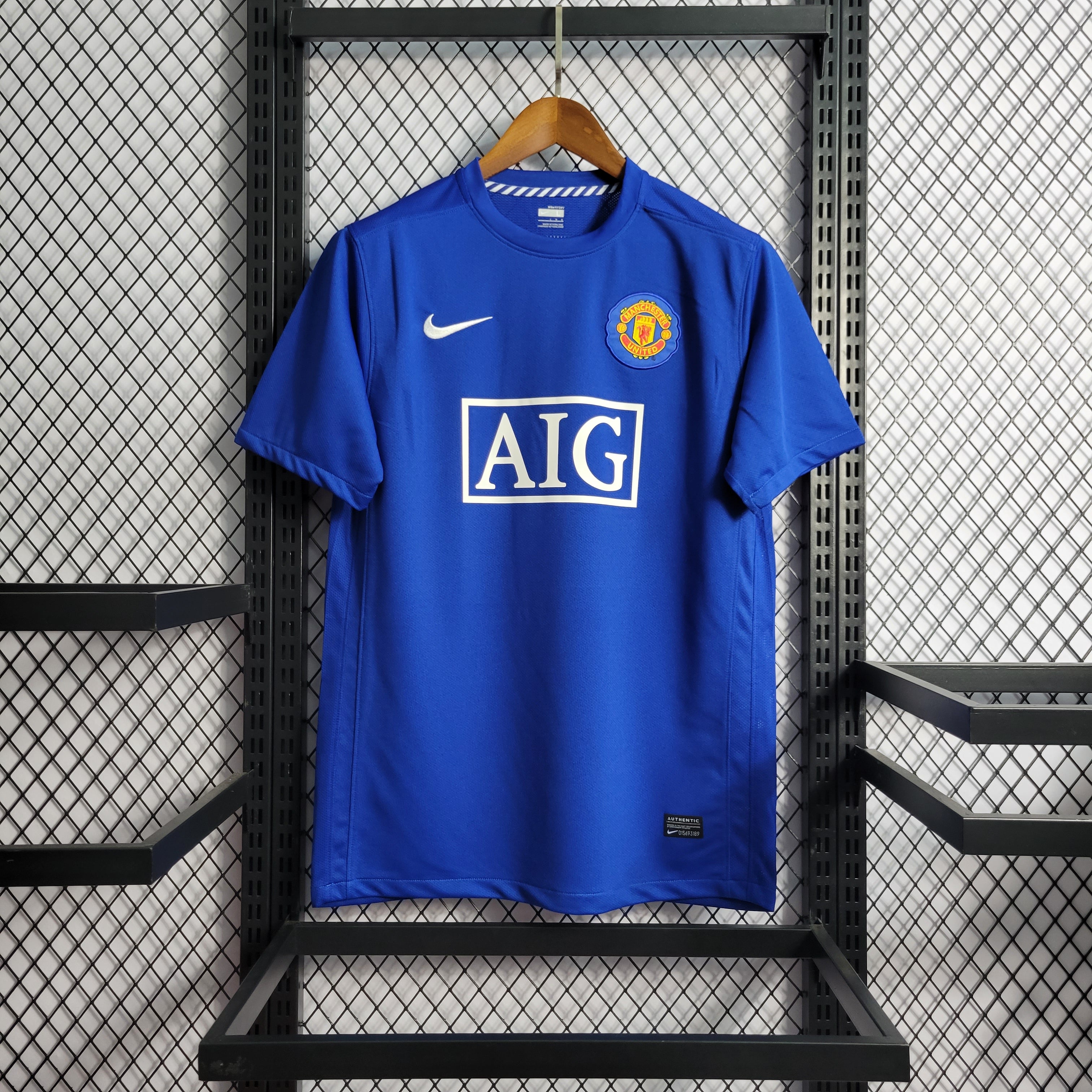 Retro Manchester United away shirt 2007