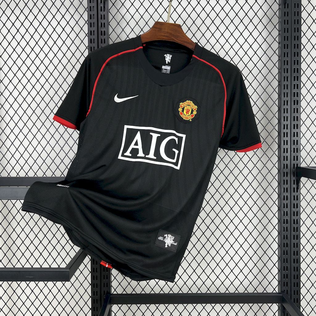 Retro United 2008 shirt