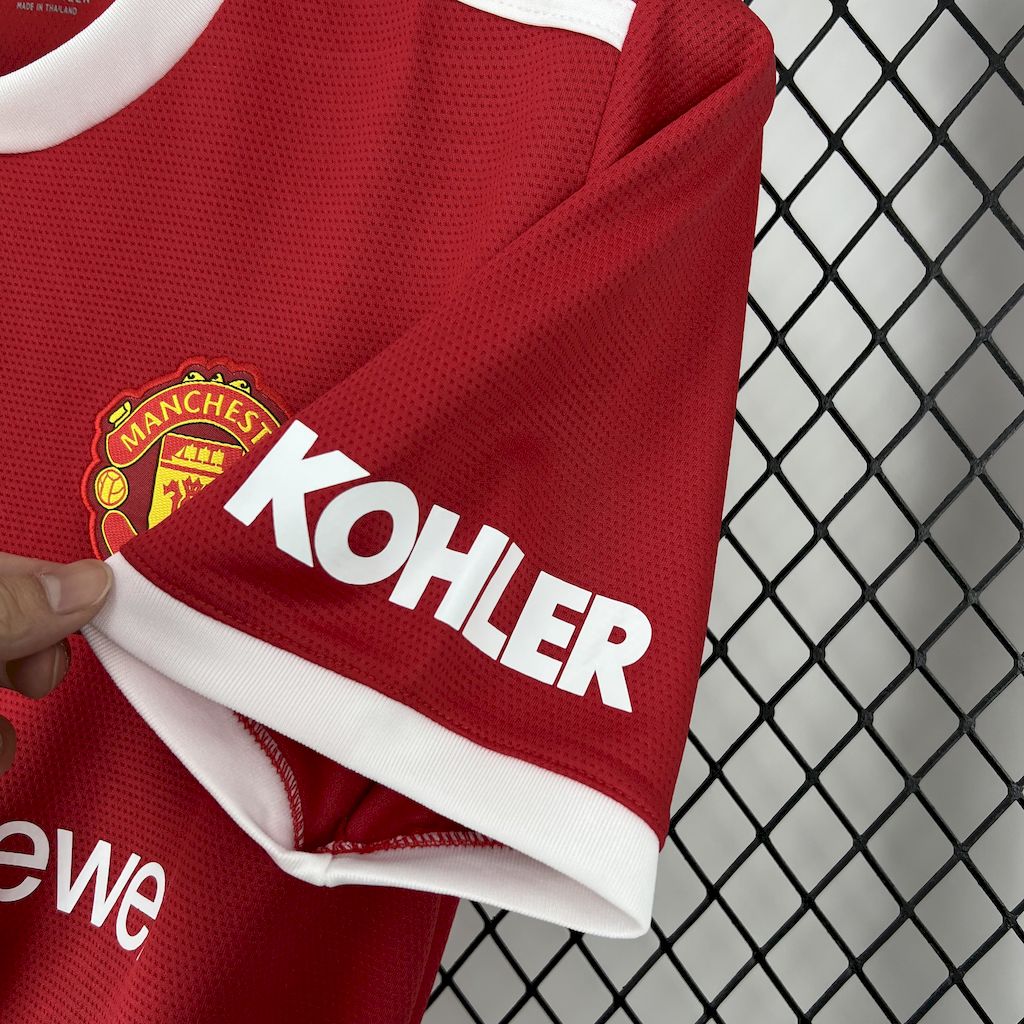 Manchester United 2018 Retro Shirt