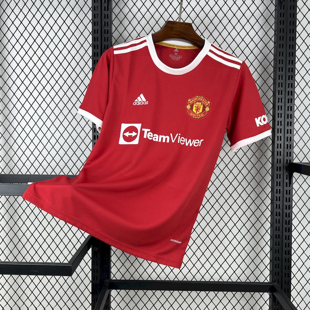 Manchester United 2018 Retro Shirt