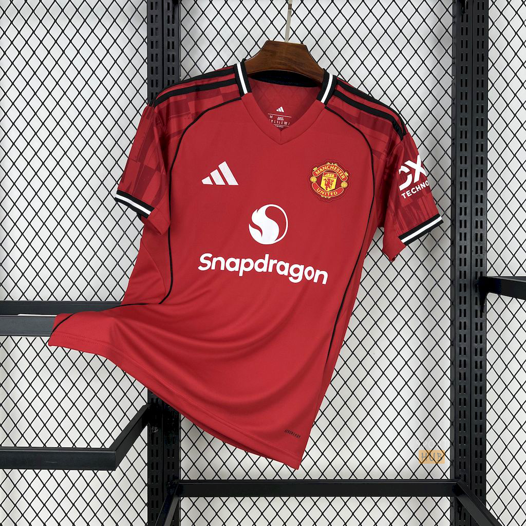 Manchester United Home Football Shirt 2024-25