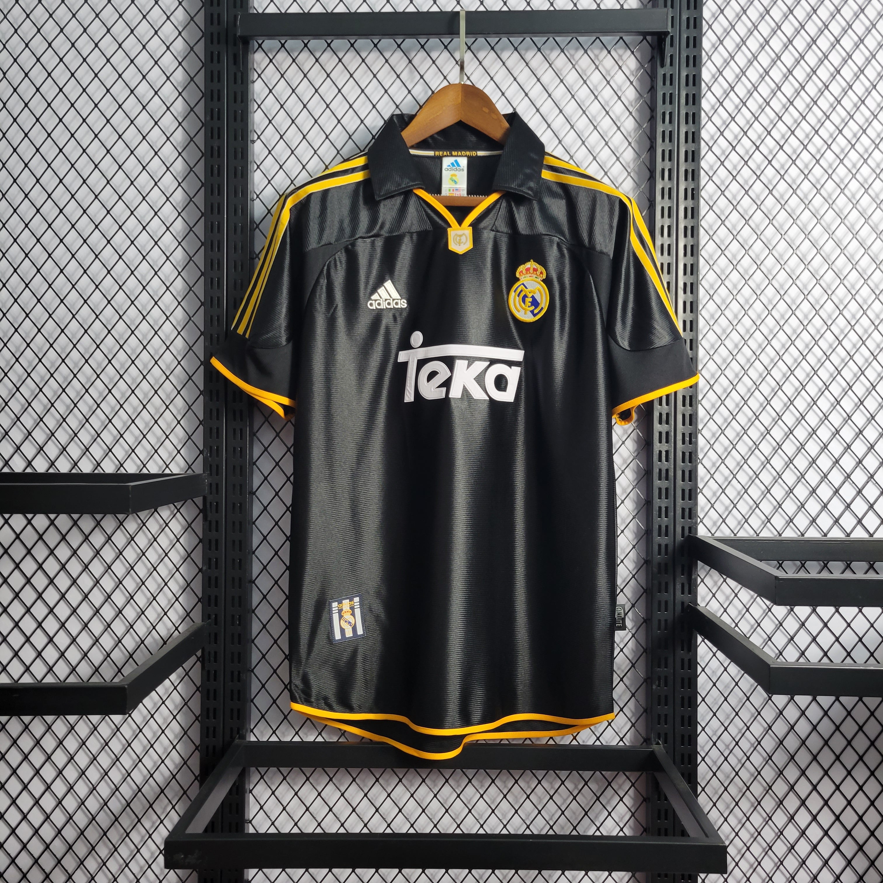 Retro Real Madrid soccer shirt special 98-99 