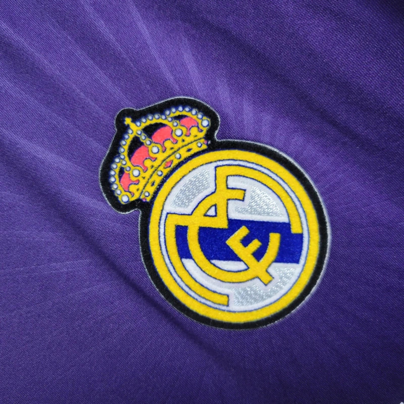 Retro Real Madrid away football shirt 2016/17