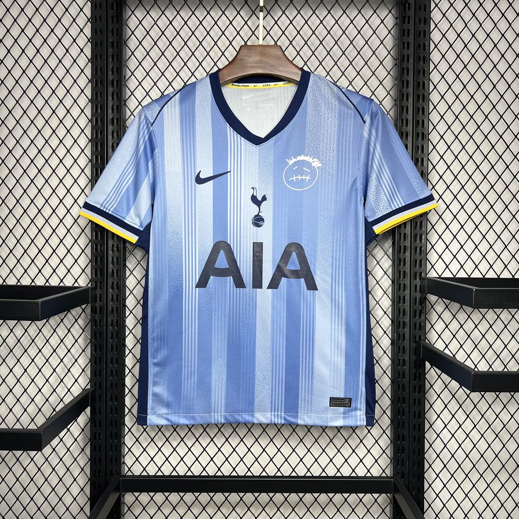 Tottenham away shirt &amp; Travis 2024-25