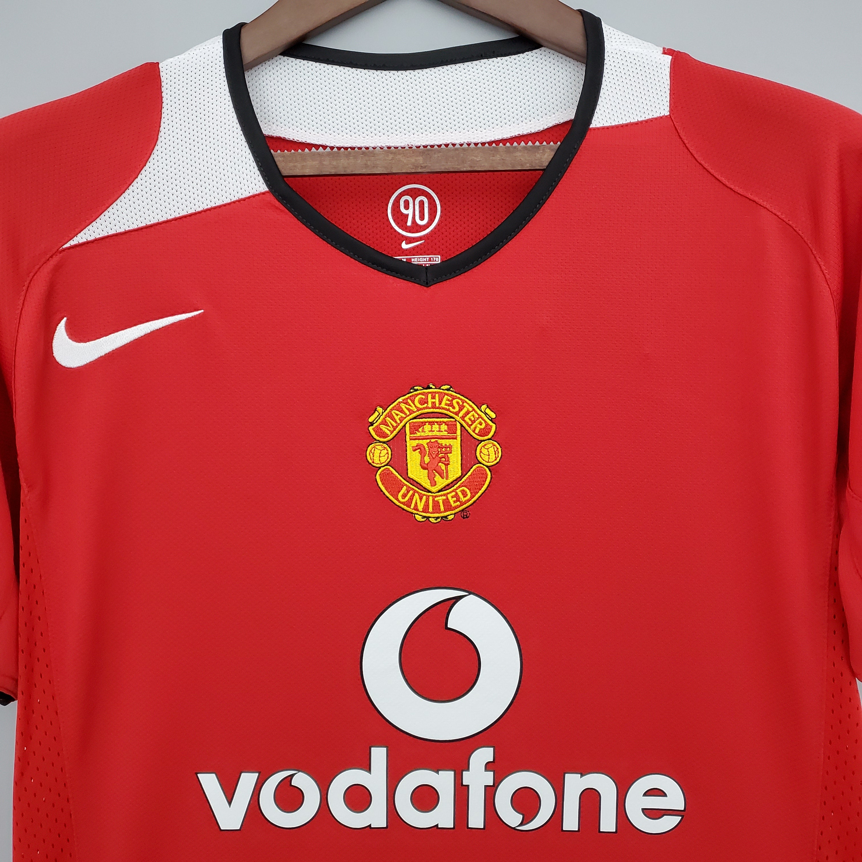 Retro Manchester United 2006 shirt