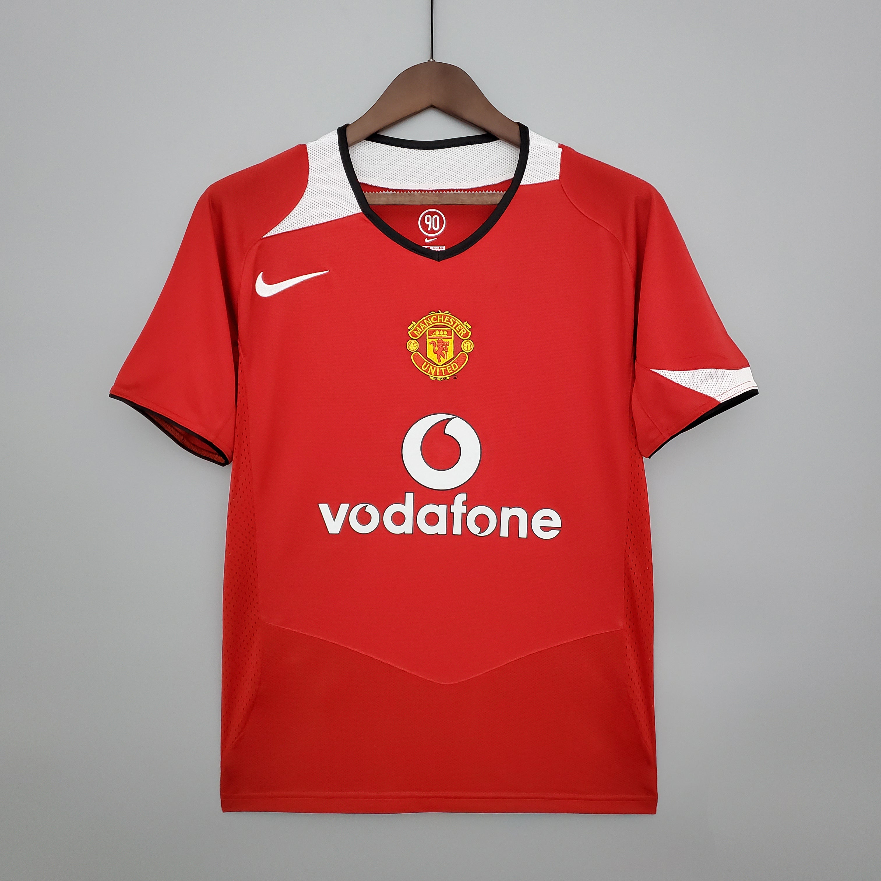 Retro Manchester United 2006 shirt